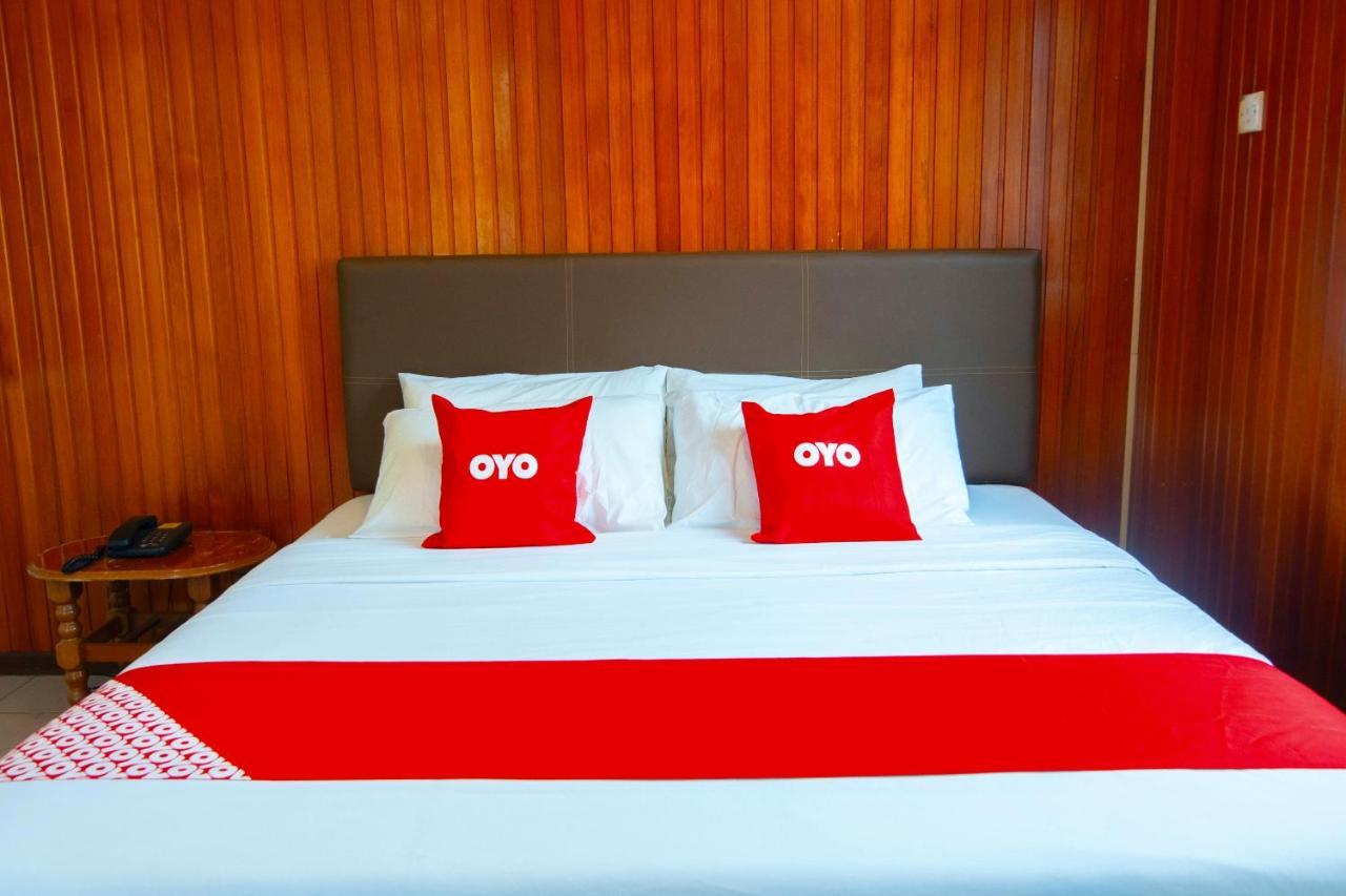 Oyo 89577 Kristal Hotel Keningau Exteriör bild