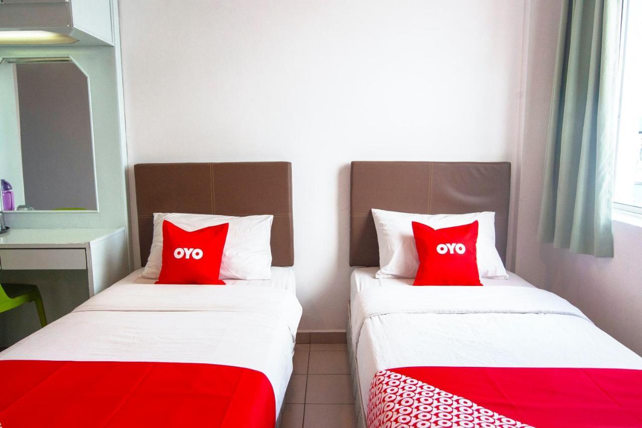 Oyo 89577 Kristal Hotel Keningau Exteriör bild