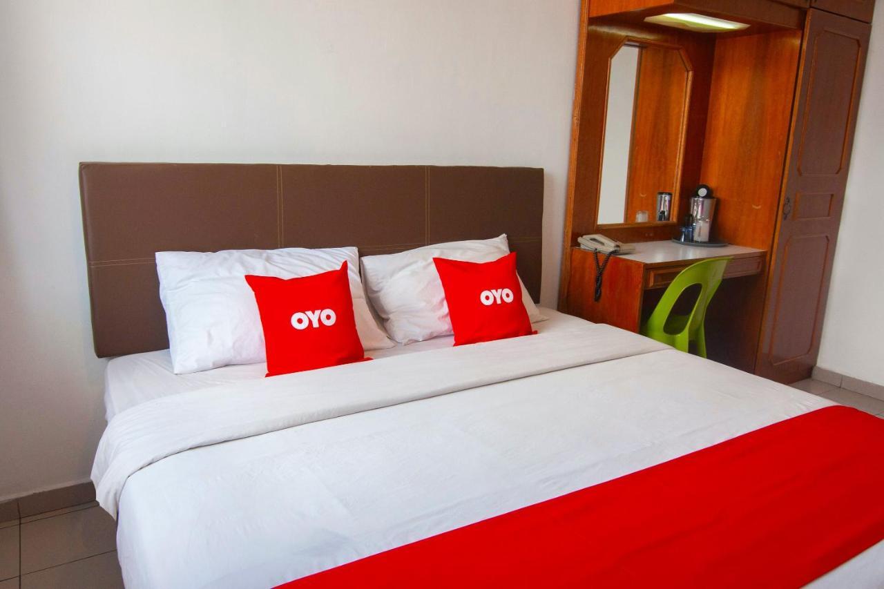 Oyo 89577 Kristal Hotel Keningau Exteriör bild